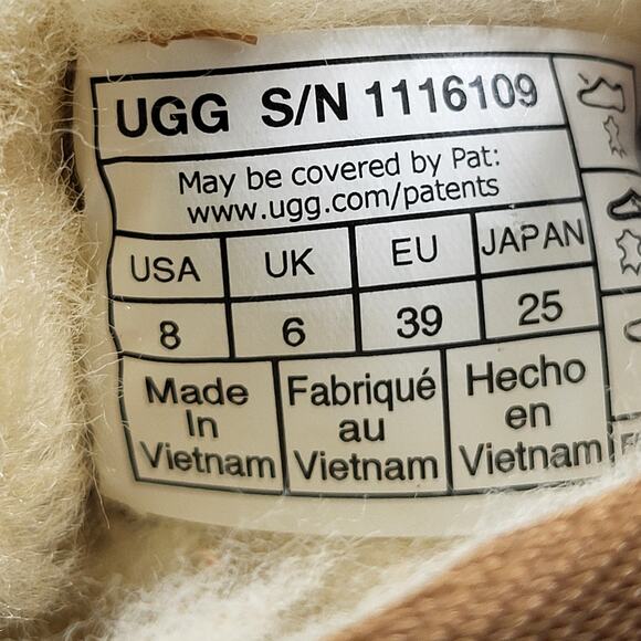 UGG Women's Classic Ultra Mini Chestnut size womens bootie size 8 - Picture 6 of 6